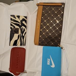 1 wallet , 3 wristlets